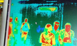 红外.jpg 红外.jpg